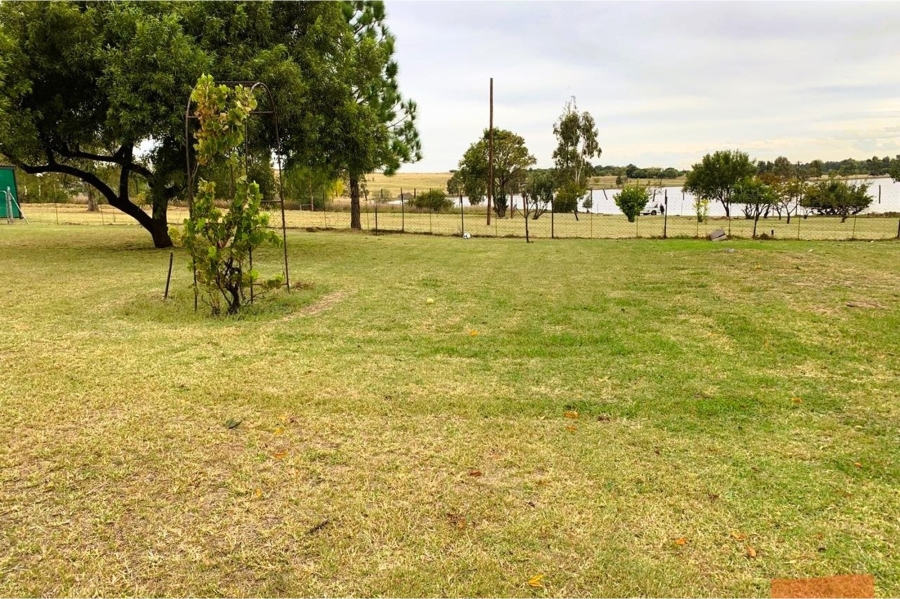 0 Bedroom Property for Sale in Oranjeville Free State